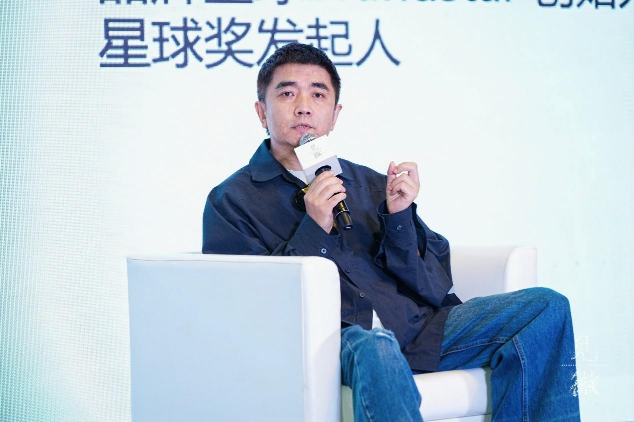 麓客社创中心执行理事长、CCC成都社群大会联合发起人、LOOKLIVE主理褚云.png