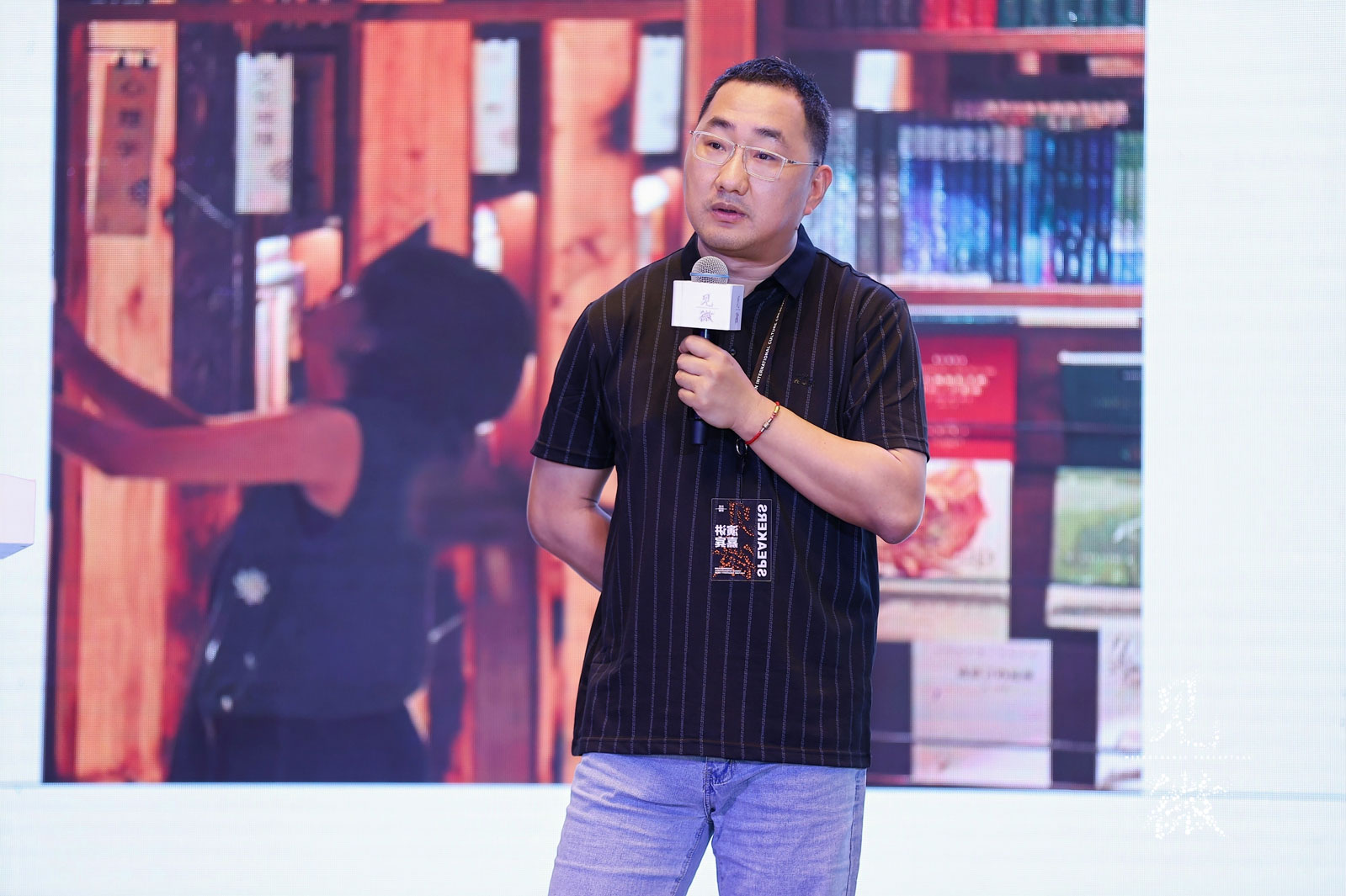 李晖1.jpg