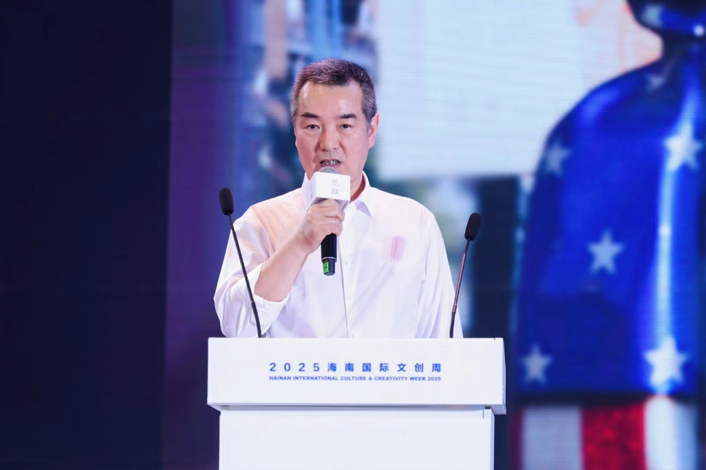 图注：中央广播电视总台财经节目中心党委专职副书记陈红兵.png