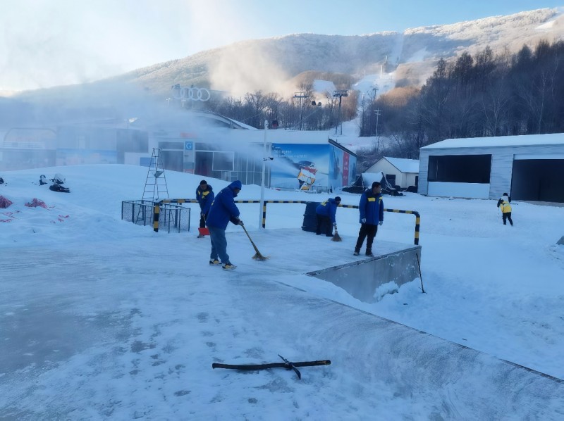 德邦快递服务雪场版图升级：北大湖开板点燃冰雪经济新引擎